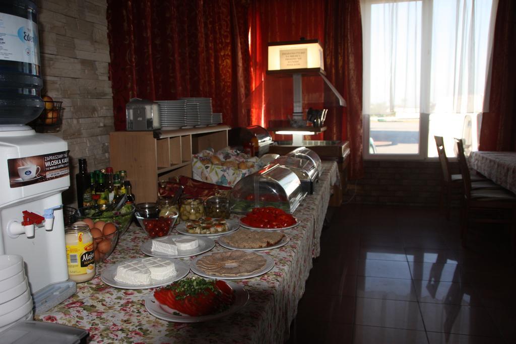 Zajazd Blue Modla Krolewska Extérieur photo